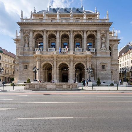 Opera Luxury Apartment With Free Parking Budapest Eksteriør bilde