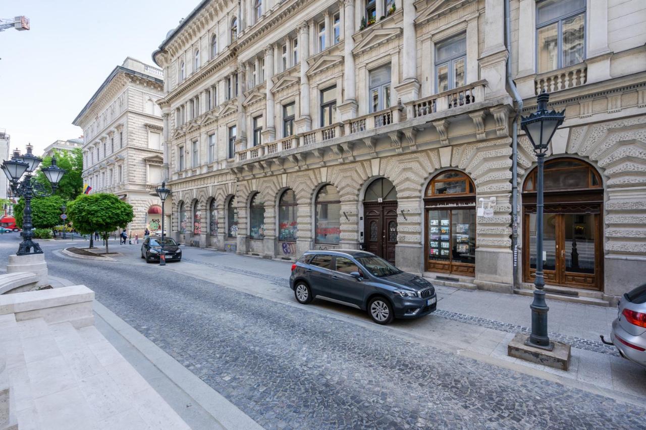 Opera Luxury Apartment With Free Parking Budapest Eksteriør bilde
