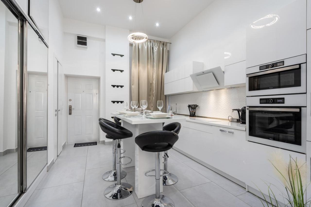 Opera Luxury Apartment With Free Parking Budapest Eksteriør bilde