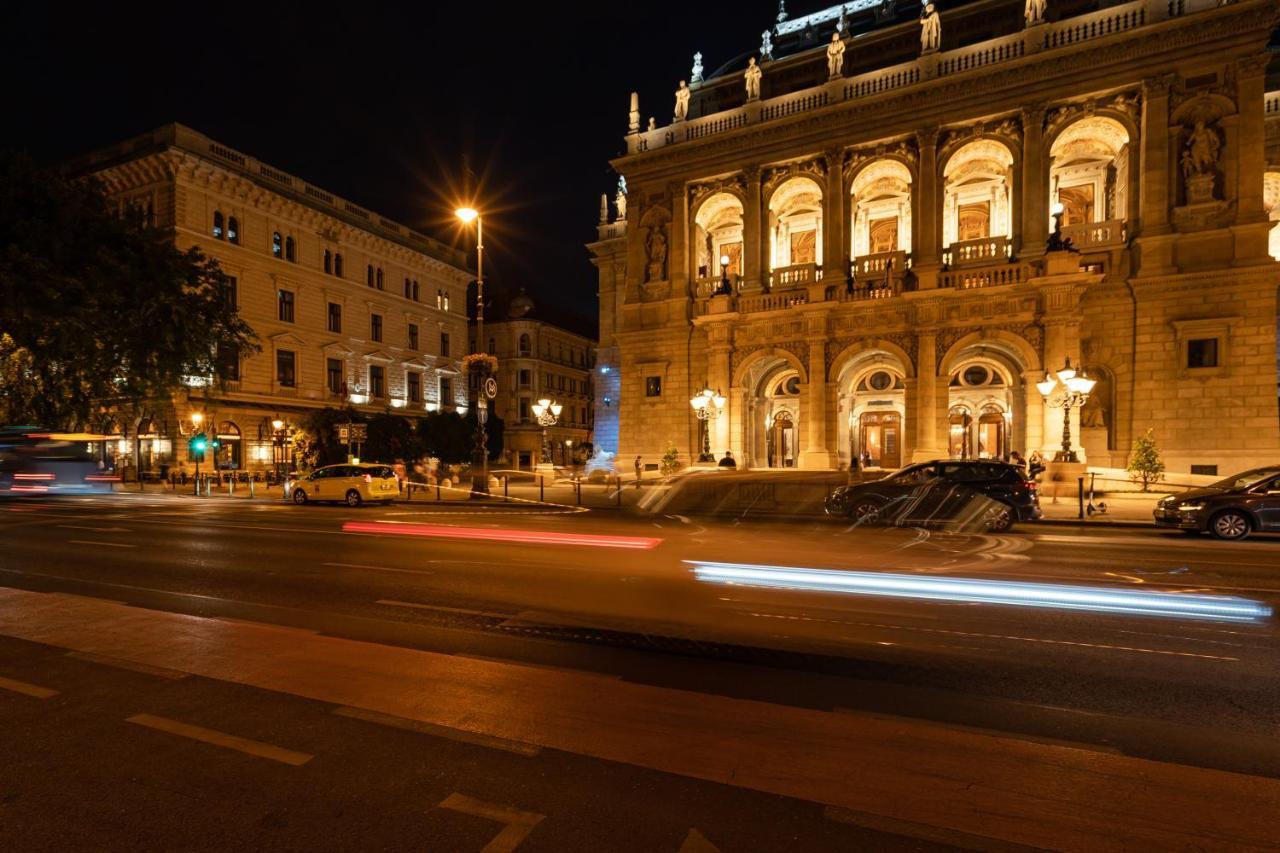 Opera Luxury Apartment With Free Parking Budapest Eksteriør bilde
